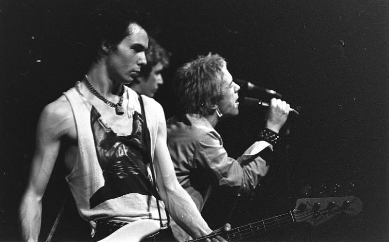 To Punk or not to Punk? The last Sex Pistols gig that never was